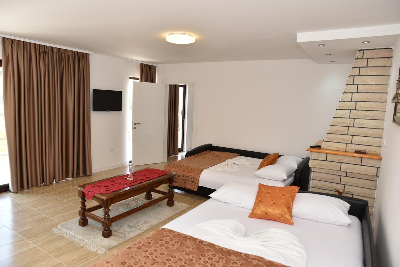 Guest House Evropa Ulcinj Luaran gambar