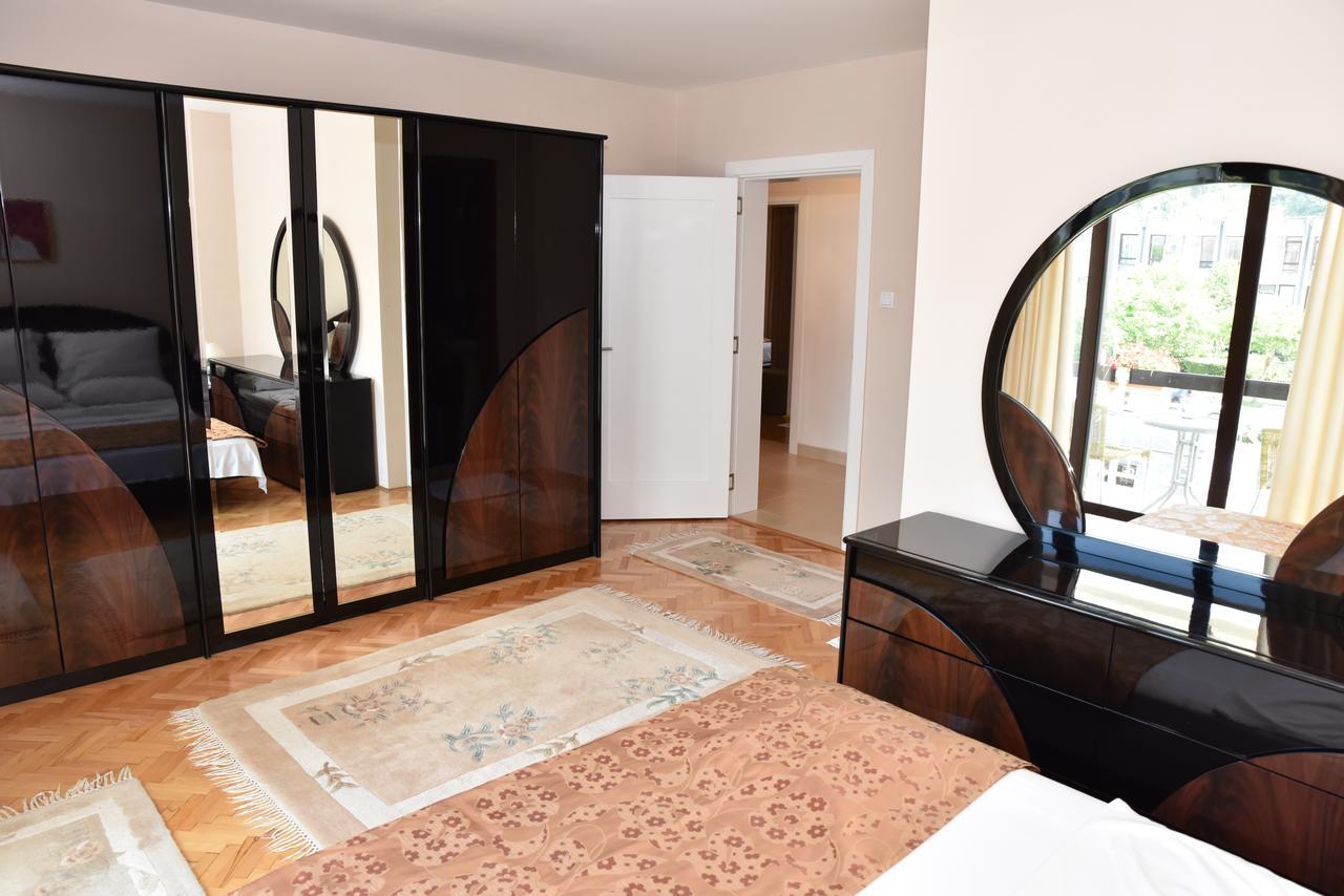 Guest House Evropa Ulcinj Luaran gambar